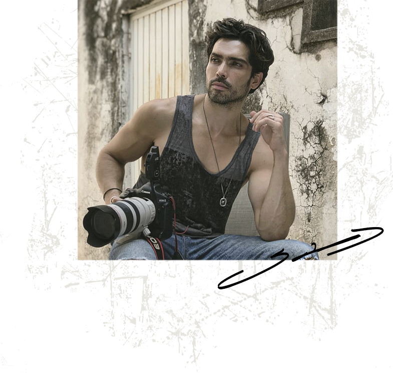 uriel-santana-acercade